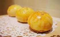 兒童養(yǎng)胃安神甜點-養(yǎng)脆皮腸小面包
