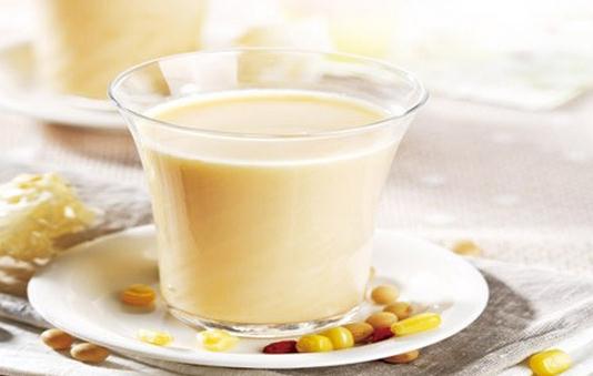 經(jīng)期豆?jié){和蔬菜汁搭配讓你更瘦哦！