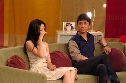 董潔潘粵明離婚原因真相，網(wǎng)友要求董潔更換經(jīng)紀(jì)人