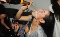 喝酒酒量與喝酒臉紅、喝酒臉白的科學(xué)解釋