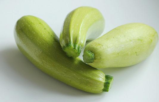 炒西葫蘆易致癌！炒蔬菜也會(huì)致癌嗎？