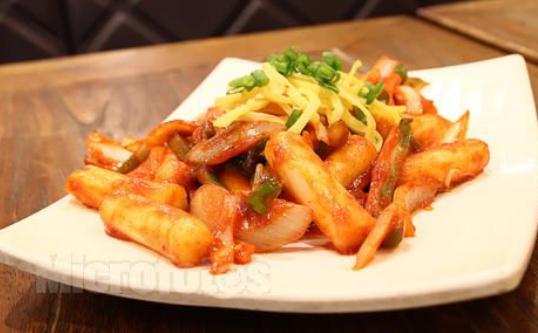 炒菜后不刷鍋接著炒？易致癌！