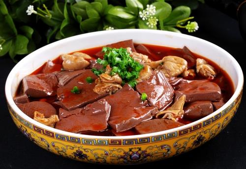 什么人最適合吃動(dòng)物血？吃動(dòng)物血能補(bǔ)鐵補(bǔ)血嗎