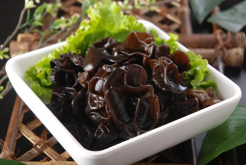 吃什么食物能補鐵？補鐵的食物有哪些