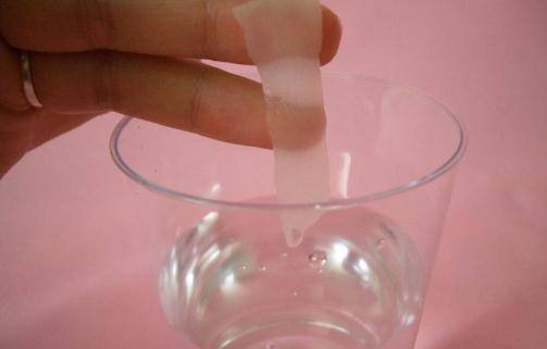 爽膚水的用量是多少？爽膚水怎么用？