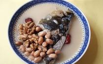 孕媽媽要補(bǔ)充蛋白質(zhì)？花生魚頭湯怎么做？