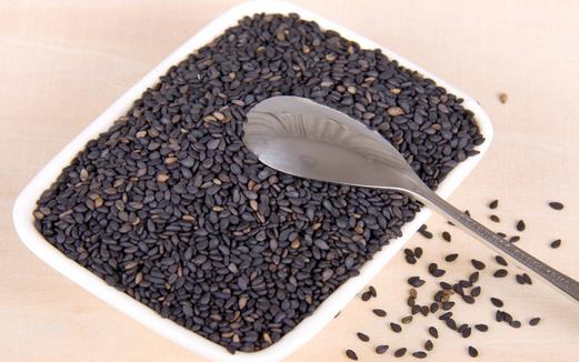 芝麻醬的營養(yǎng)功效 備孕必備良品