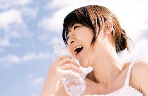 曬后如何快速美白？DIY曬后修復護膚品