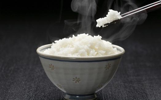 米飯能夠去黑眼圈？如何去黑眼圈？