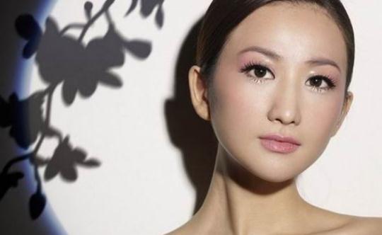 如何收縮毛孔？酸奶洗臉需要注意什么？