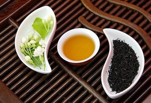 為什么飯后喝茶不好？與茶相克的食物