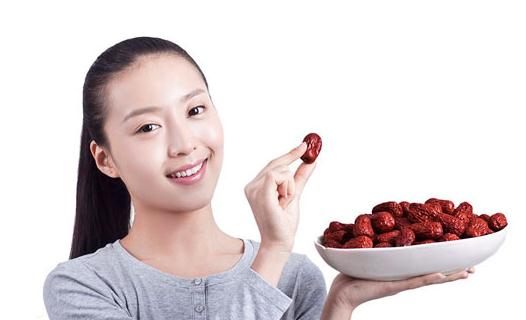 如何養(yǎng)胃？皮膚發(fā)黃首先要養(yǎng)胃