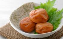 梅干有什么功效？吃梅干能緩解腹痛