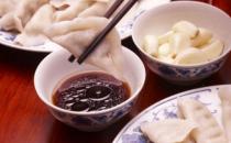 食醋有什么功效？食醋可減少結(jié)石的發(fā)生率