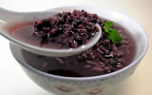 八種食物助女性滋陰補(bǔ)腎