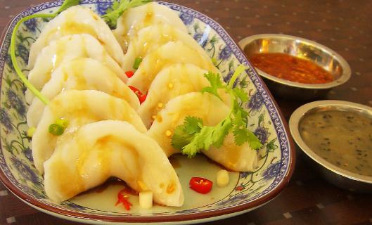餃子怎么搭配？三鮮陷更營養(yǎng)