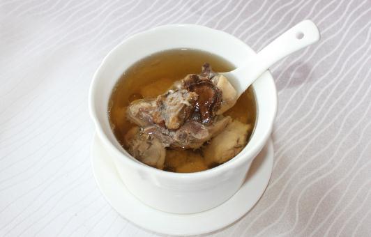 孕婦吸收營養(yǎng)應該多喝湯