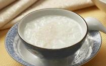 坐月子吃什么食物？中性體質(zhì)的媽媽吃什么？
