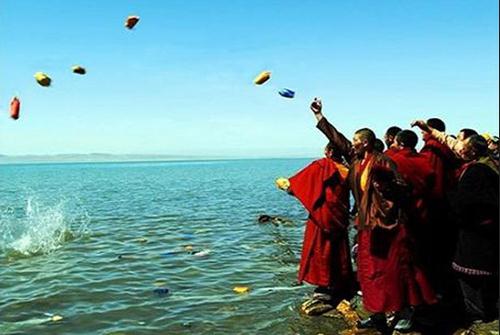 青海湖祭海傳統(tǒng)儀式