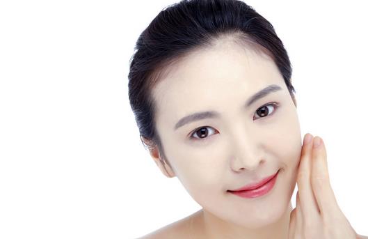 牛奶加魚膠粉去黑頭？盤點(diǎn)生活中的8大美容神物