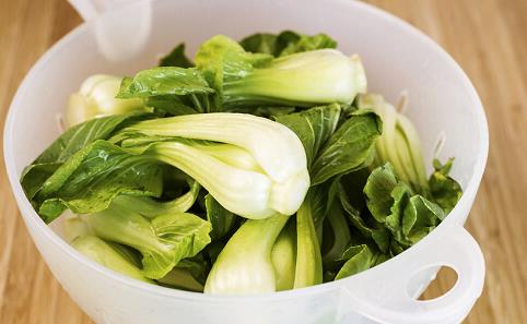 炒還是燙？青菜這樣吃營養(yǎng)又健康