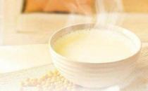冬季喝豆?jié){可預(yù)防8類疾病 盤點(diǎn)喝豆?jié){的8個誤區(qū)