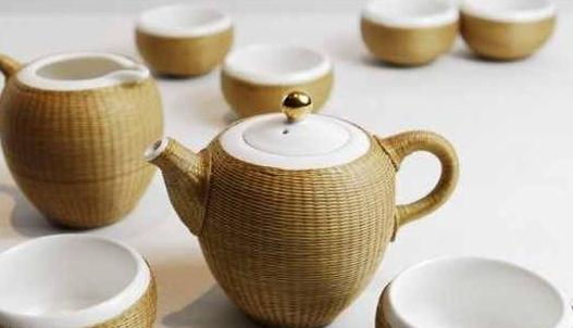 四川特有的傳統(tǒng)手工藝，竹絲扣瓷