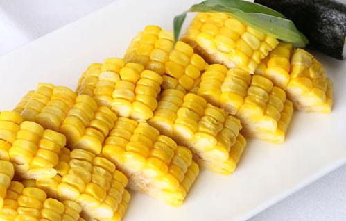 對(duì)玉米愛(ài)不釋口 教你怎么煮玉米才好吃