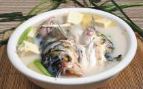 燉魚怎么做好吃？燉魚時(shí)加塊豆腐營養(yǎng)翻倍