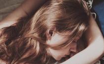 女人戀愛的異常表現(xiàn)：約會(huì)故意遲到