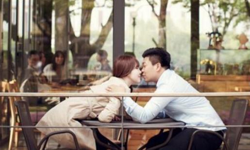 戀愛多久才上床？戀愛多久才KISS？