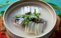 烹飪魚頭首要注意衛(wèi)生！