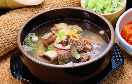關節(jié)炎如何預防？4款藥膳方治療關節(jié)炎