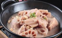 蓮藕有什么營養(yǎng)價值？蓮藕配花生清熱潤膚