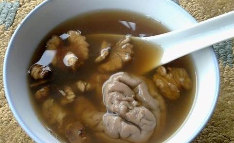 生發(fā)烏發(fā)的四款食療偏方