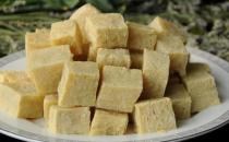 凍豆腐怎么做好吃？?jī)龆垢奈宸N簡(jiǎn)單做法