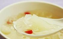 秋冬季節(jié)老咳嗽？護(hù)肺養(yǎng)肺多吃這些食物