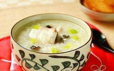 推薦女性補(bǔ)腎八款營養(yǎng)粥 養(yǎng)身效果好