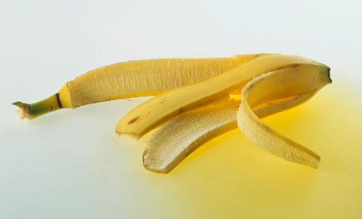 香蕉皮有什么妙用？香蕉皮可以擦皮鞋
