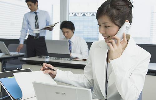 白領(lǐng)須知的護(hù)眼方法 如何減少眼睛輻射