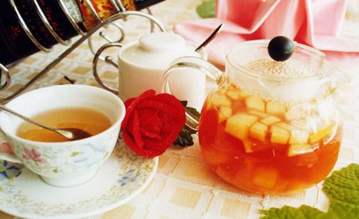 冬天水果煮著吃養(yǎng)肺又溫胃