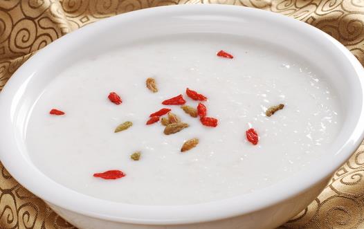 盤點(diǎn)牛奶的十種養(yǎng)生食療方法