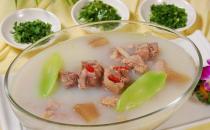 先吃飯還是先喝湯？喝湯的正確方法