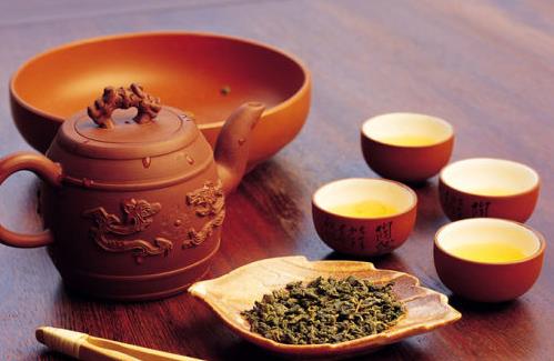 白領(lǐng)養(yǎng)生要喝這些養(yǎng)生茶