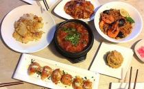 你還在這樣吃晚飯？小心你的身體了！