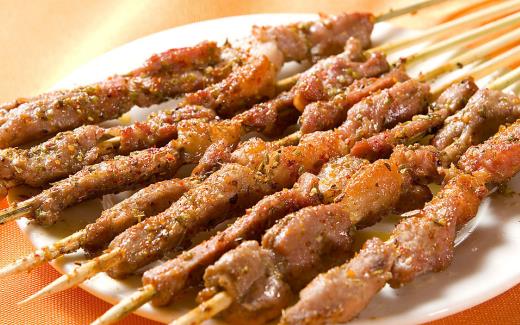 吃燒烤等同吸煙？盤點(diǎn)燒烤四大危害