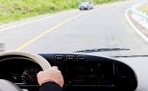 開(kāi)車(chē)必知的6個(gè)省油技巧