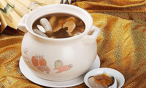 夏季煲湯別犯5個錯誤 煲太久導(dǎo)致營養(yǎng)流失