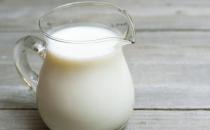 老人易骨質(zhì)疏松 健骨食物吃起來(lái)