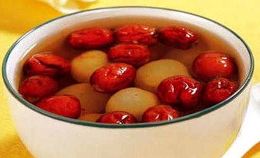 紅棗煮蛋可補(bǔ)血養(yǎng)顏 盤點(diǎn)紅棗的6種吃法